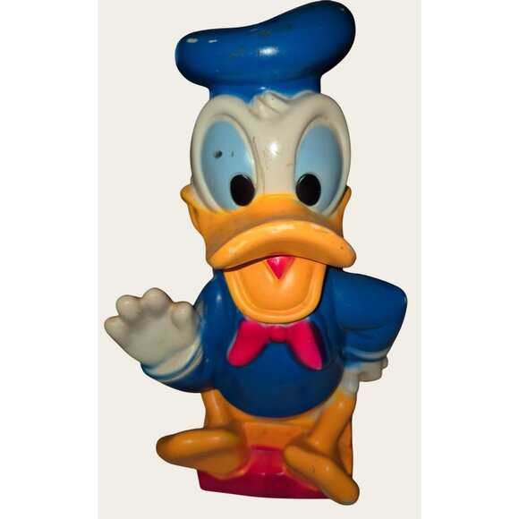 Vintage Donald Duck Plastic Coin Bank - Picture 1 of 9